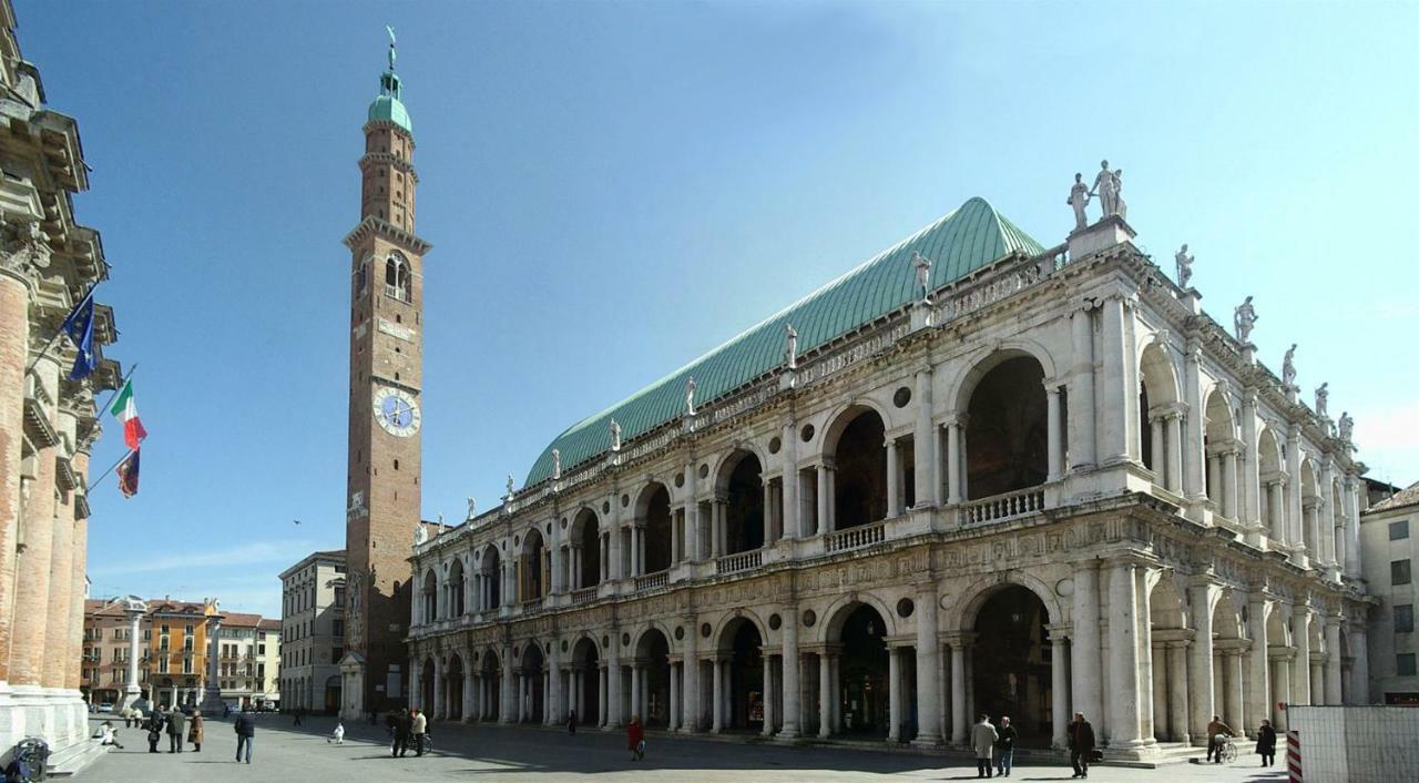 Le Stanze Del Corso Hotel Vicenza Exterior photo